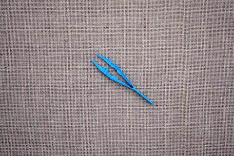 PLF - Plastic Forceps